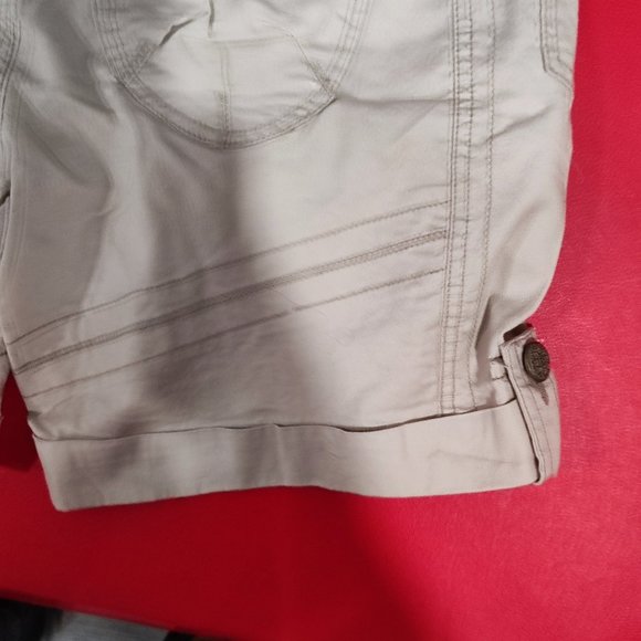 Denver Hayes Vintage cream short women's size 8 - Picture 7 of 7